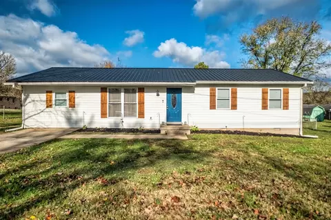 211 Longview Dr, Russellville, KY 42276