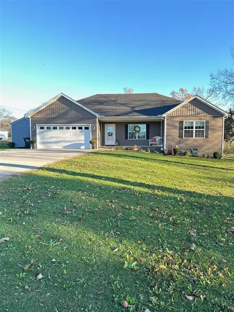 103 Country Club Blvd, Russellville, KY 42276