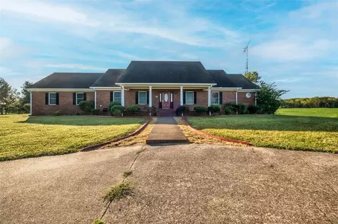 6848 Friendship Rd, Auburn, KY 42206