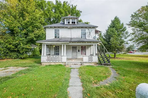 504 Hopkinsville St, Russellville, KY 42276