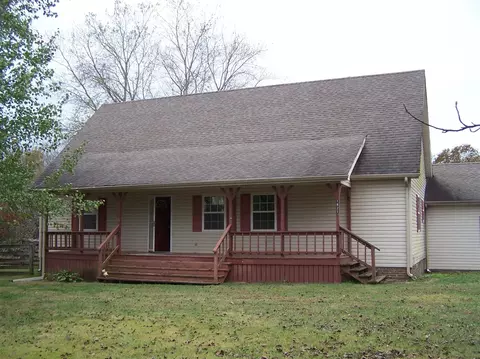 1821 Peter Creek Rd, Glasgow, KY 42141