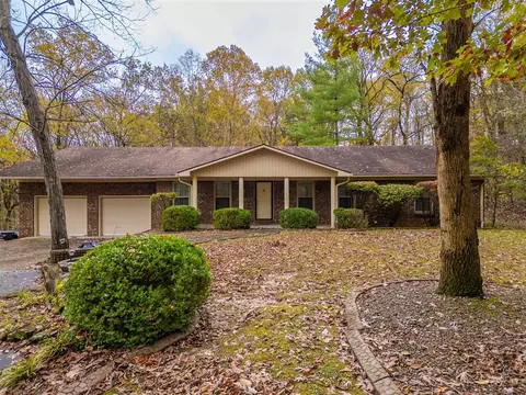 224 Nature Dr, Russellville, KY 42276
