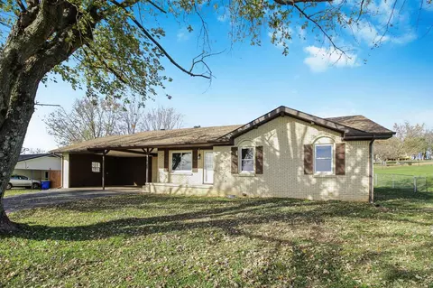 3310 Old Lexington Rd, Cave City, KY 42127
