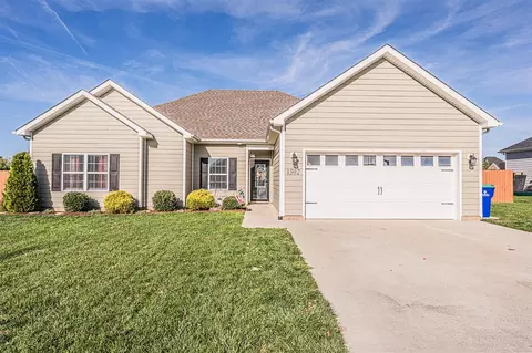 1302 Westhampton Ct, Franklin, KY 42134