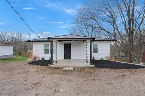 4115 Brownsville Rd, Brownsville, KY 42210