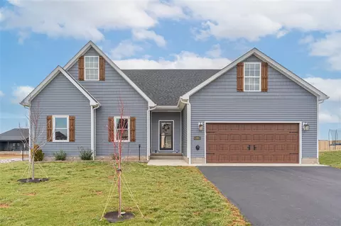 102 Mccutchen Ct, Auburn, KY 42206