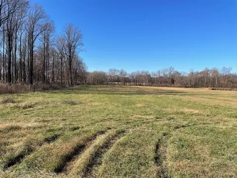 4591 Petros Rd, Bowling Green, KY 42274