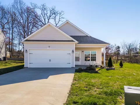 7222 Eagle Stone Ln, Bowling Green, KY 42101