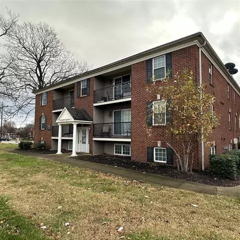 325 W Stephen Foster Ave, Bardstown, KY 40004