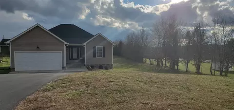 528 Guy Brown Rd, Scottsville, KY 42164