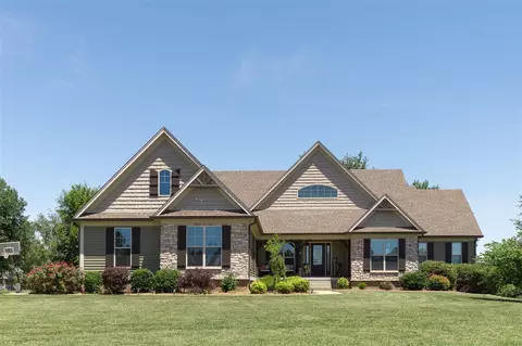 277 Blossom Ct, Scottsville, KY 42164