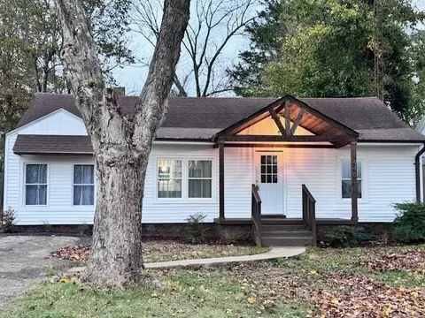 1448 N Sunrise Dr, Bowling Green, KY 42101