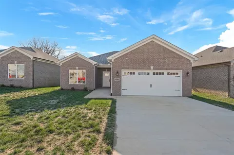 1189 Shallowford St, Bowling Green, KY 42101