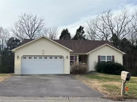607 Fern Hill St, Bowling Green, KY 42101