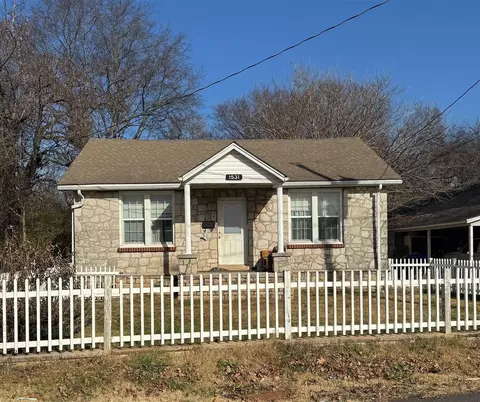 1531 Kenton St, Bowling Green, KY 42101