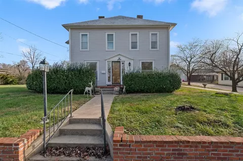 205 Vial St, Horse Cave, KY 42749