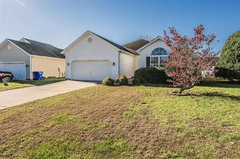3421 Innsbrooke Ct, Bowling Green, KY 42104