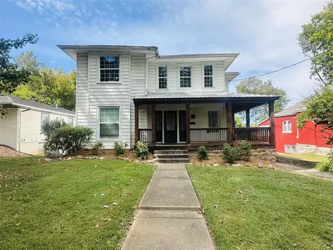 1337 Chestnut St, Bowling Green, KY 42101