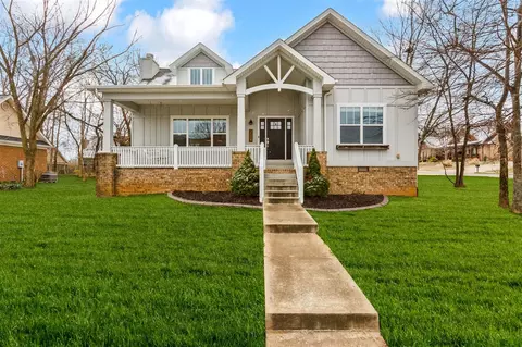 204 Alice Ct, Bowling Green, KY 42101