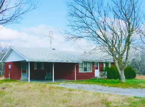 68 Lee Dr, Beaver Dam, KY 42320