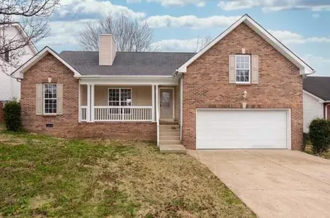 248 Greenhill Dr, Springfield, TN 37172