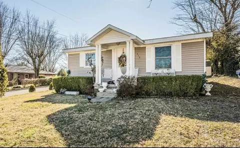 516 E College St, Glasgow, KY 42142