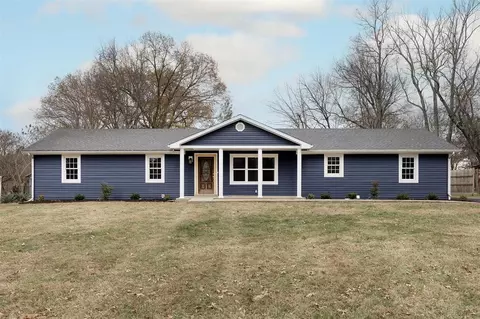 410 Sylvan Cir, Bowling Green, KY 42101