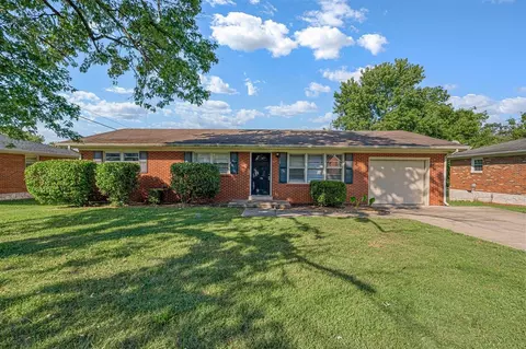 227 Robin Ave, Bowling Green, KY 42101