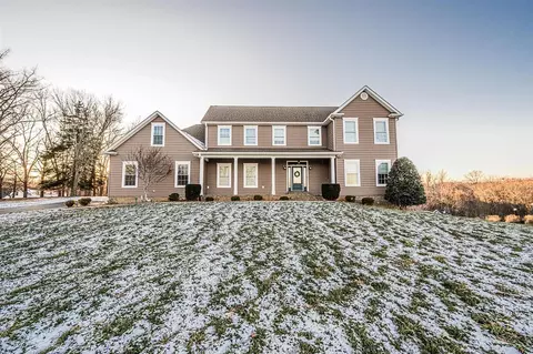 457 N Spring St, Scottsville, KY 42164