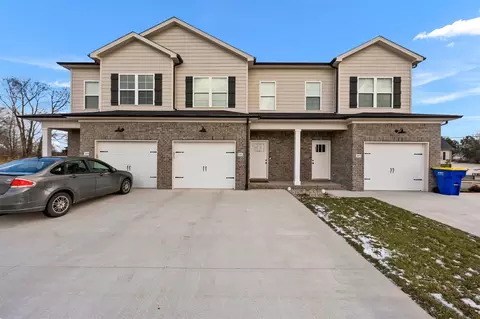 505 Yulan Cir, Bowling Green, KY 42104
