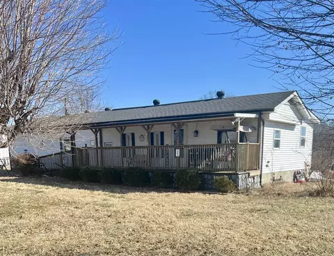 874 Mt Carmel Church Rd, Scottsville, KY 42164