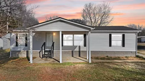 115 Lavender Rd, Smiths Grove, KY 42171