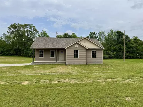 8692 Hammonsville Rd, Bonnieville, KY 42713