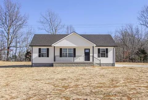 8704 Hammonsville Rd, Bonnieville, KY 42713