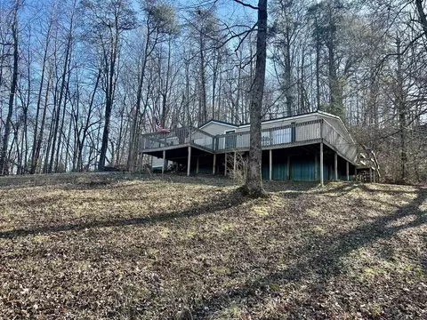 635 Lakeshore Dr, Mammoth Cave, KY 42259