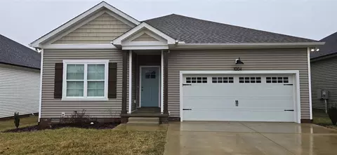 1004 County House Ln, Bowling Green, KY 42104