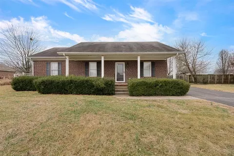 703 Tyler St, Franklin, KY 42134