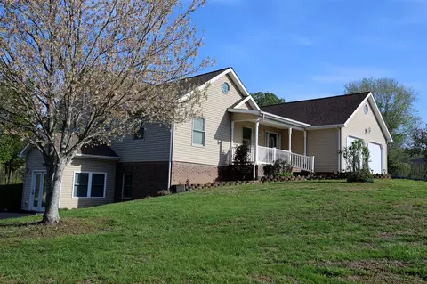 819 Coon Creek Rd, Glasgow, KY 42141