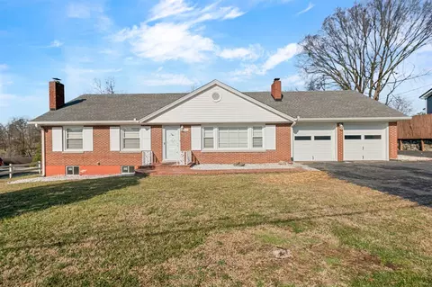 405 Garmon Ave, Glasgow, KY 42141