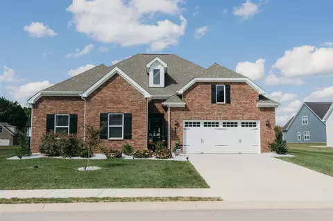 6497 Summer Shade Cir, Alvaton, KY 42122