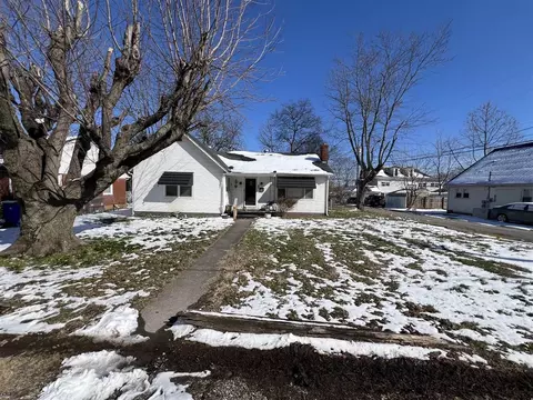 211 S High St, Franklin, KY 42134