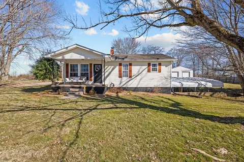 4694 Holland Rd, Scottsville, KY 42164