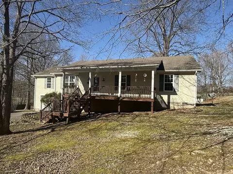 4230 Mitchell Weaver Rd, Scottsville, KY 42164