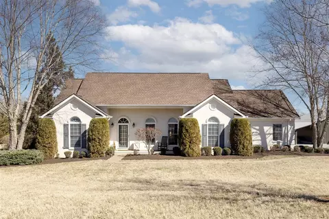 12896 Cemetery Rd, Bowling Green, KY 42103