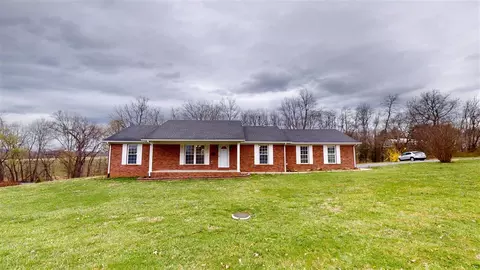 72 Poplar Ln, Munfordville, KY 42765