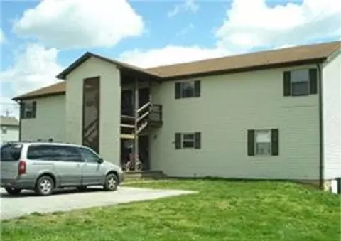 2118 Stonebrook Ct, Bowling Green, KY 42101