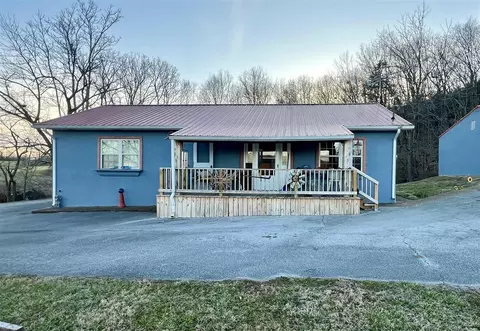 3817 Chaumount Rd, Park City, KY 42160