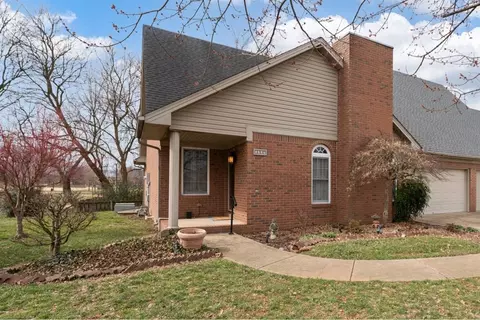 1327 Rolling Ridge Way, Bowling Green, KY 42103