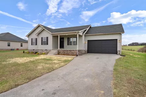 84 Ridgeview Dr, Scottsville, KY 42164