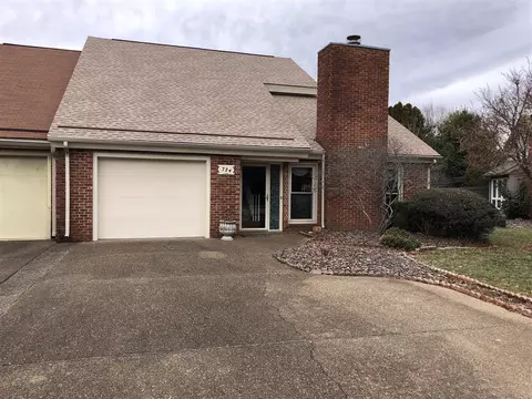 724 Steeplechase Way, Bowling Green, KY 42103